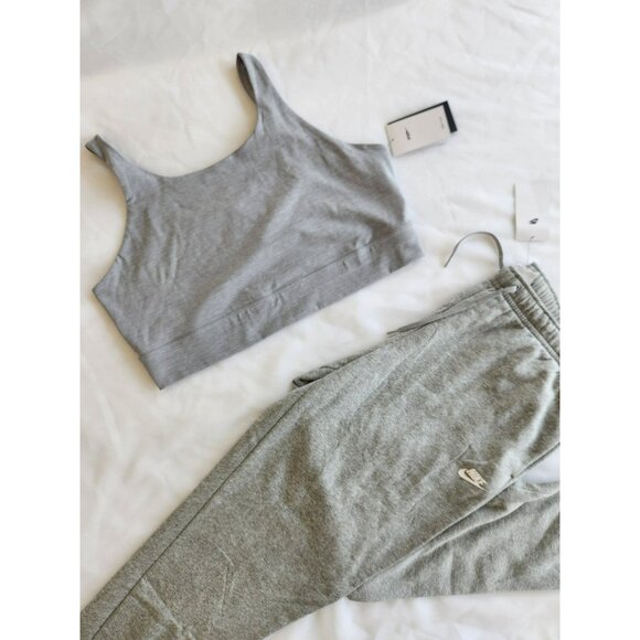 BUNDLE NIKE WOMEN'S PANTS + TOP JOGGERS / BRA GYM / SPORTSWEAR - Picture 4 of 12